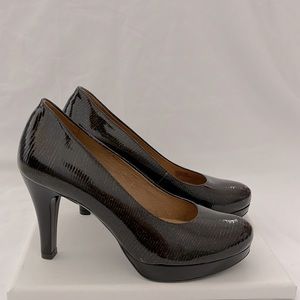 Nuture Chocolate colored High Heel 💋